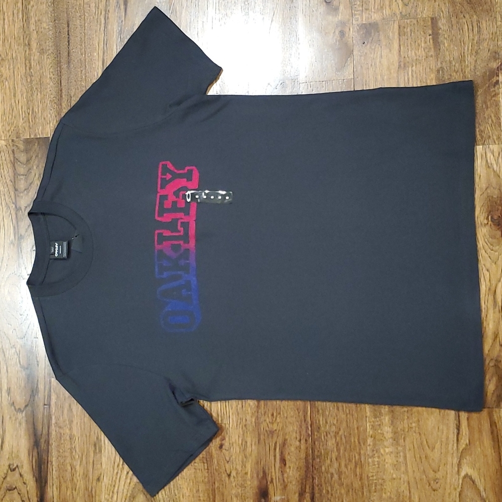 Mens Oakley logo print black custom fit tshirt size S